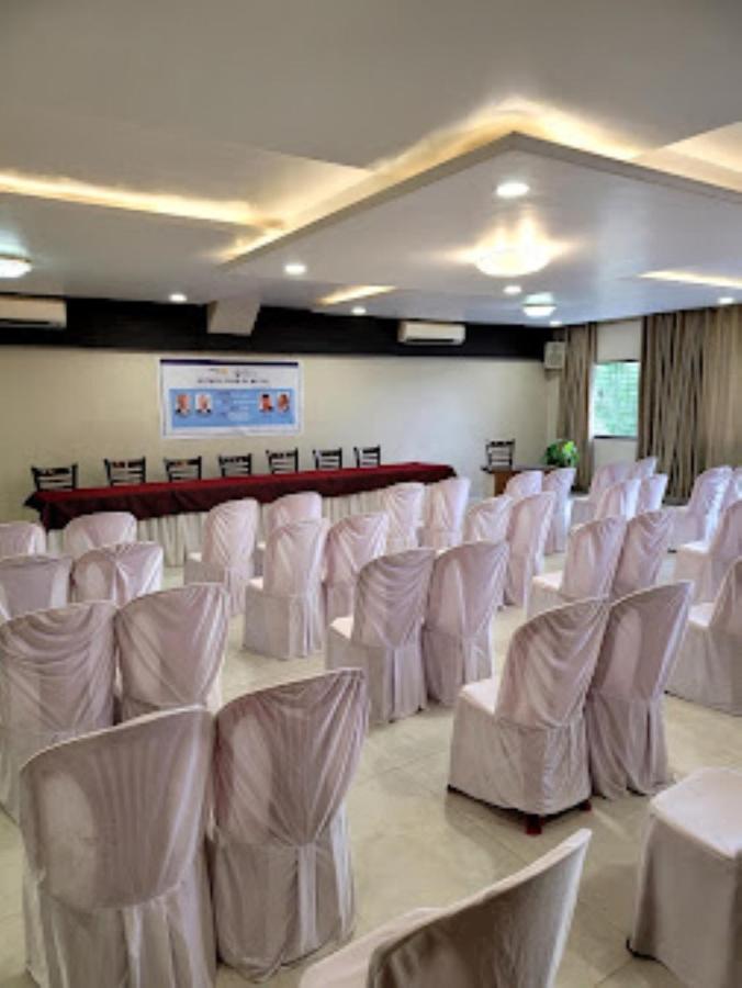Hotel Shambhavi , Madhya Pradesh Betūl Buitenkant foto