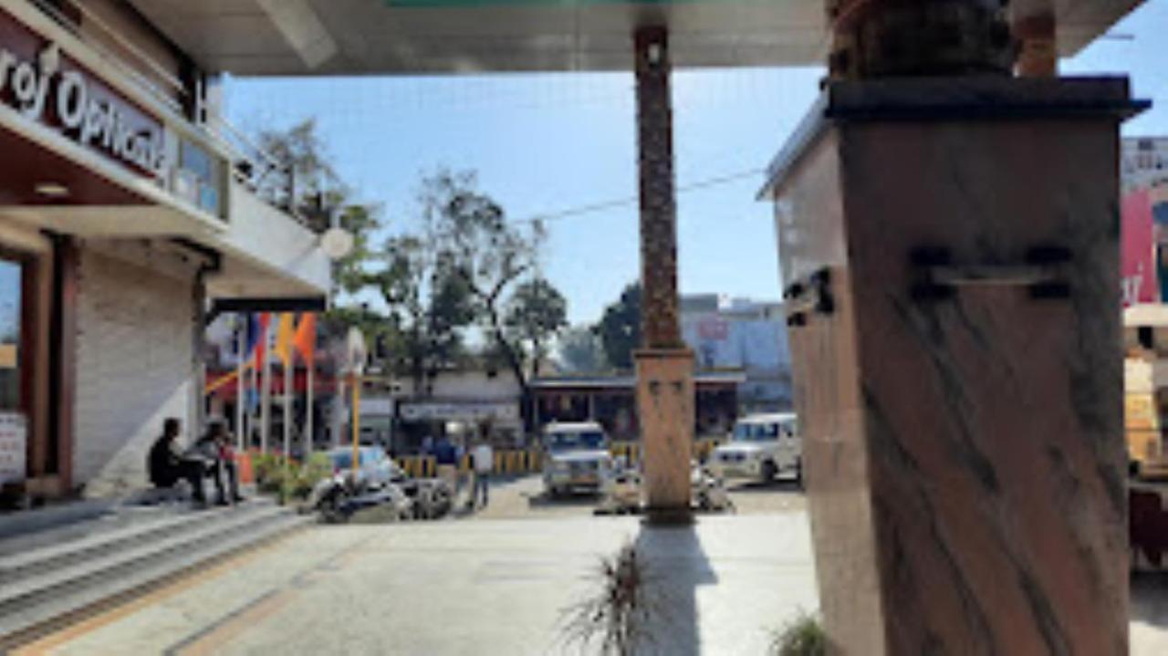Hotel Shambhavi , Madhya Pradesh Betūl Buitenkant foto
