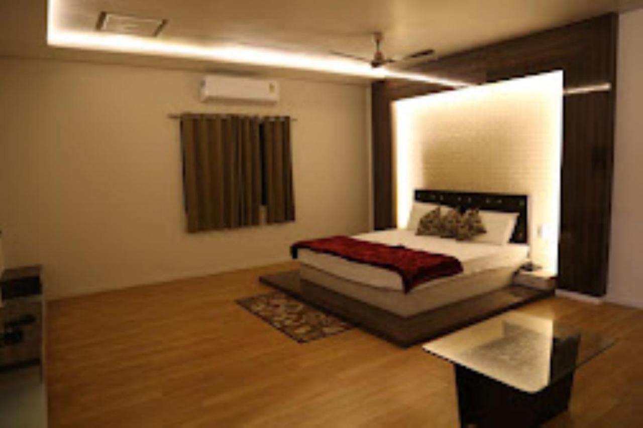 Hotel Shambhavi , Madhya Pradesh Betūl Buitenkant foto