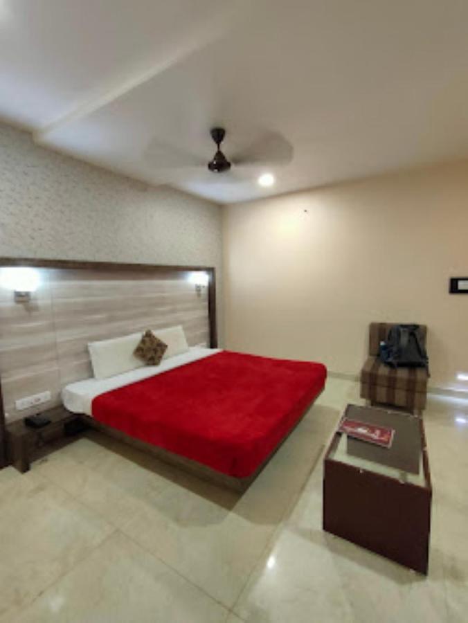 Hotel Shambhavi , Madhya Pradesh Betūl Buitenkant foto
